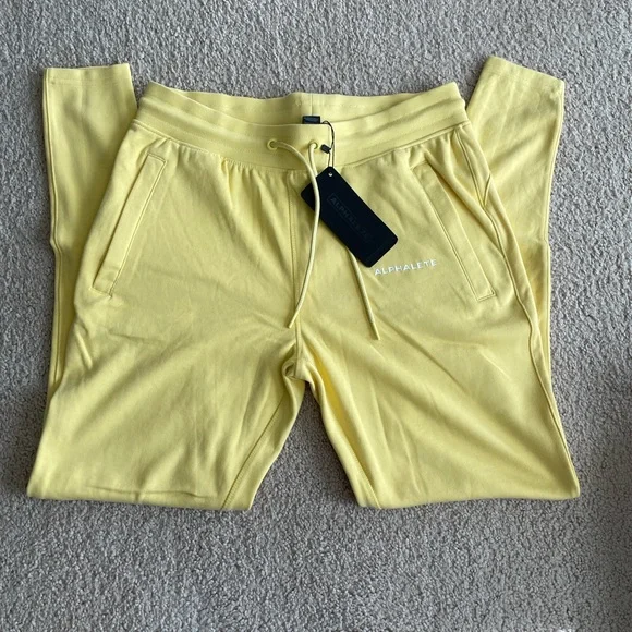 NWT Alphalete Essential Core Jogger - Yellow - Picture 6 of 9